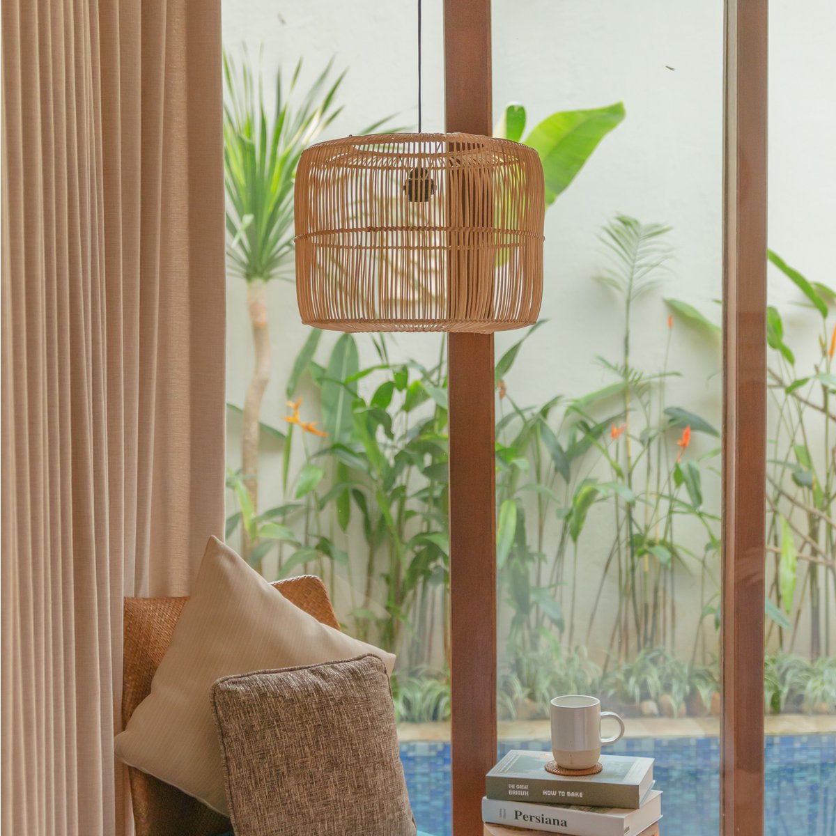 LIKU – Handgefertigter Lampenschirm aus Rattan