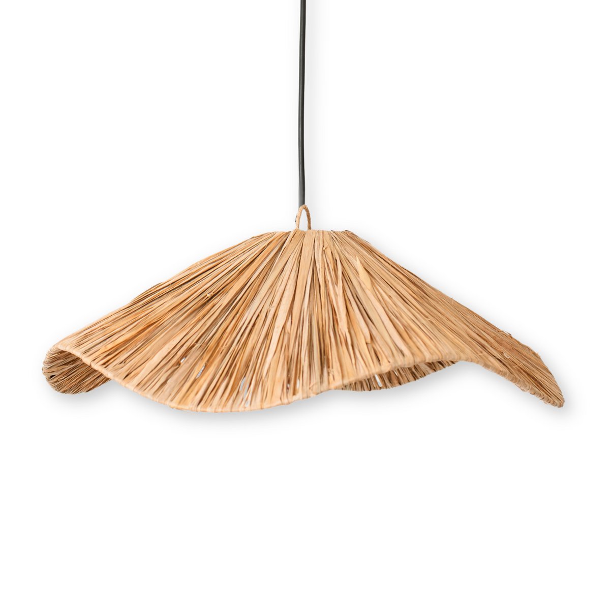 TAMPAH – Handgefertigter Raffia-Lampenschirm