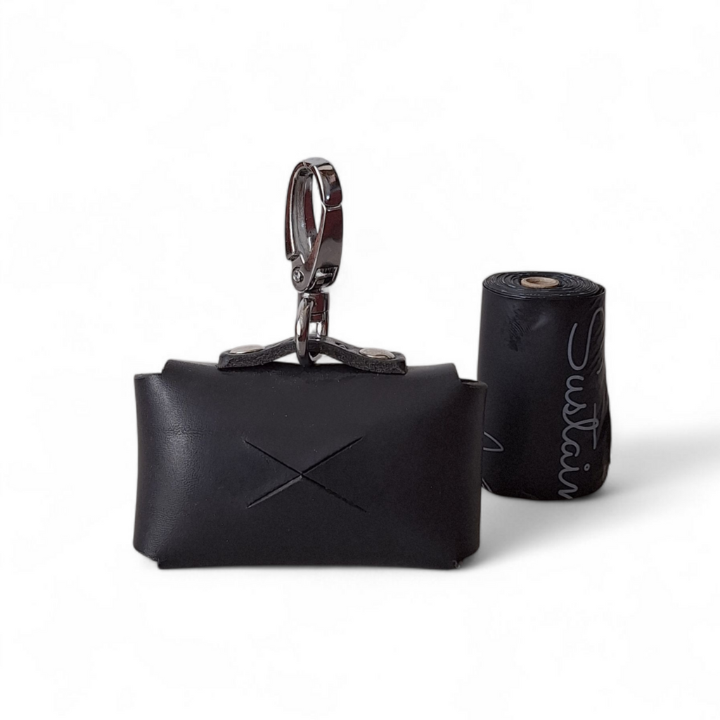 Cooper & Quint poop bag dispenser - tanned leather – Black
