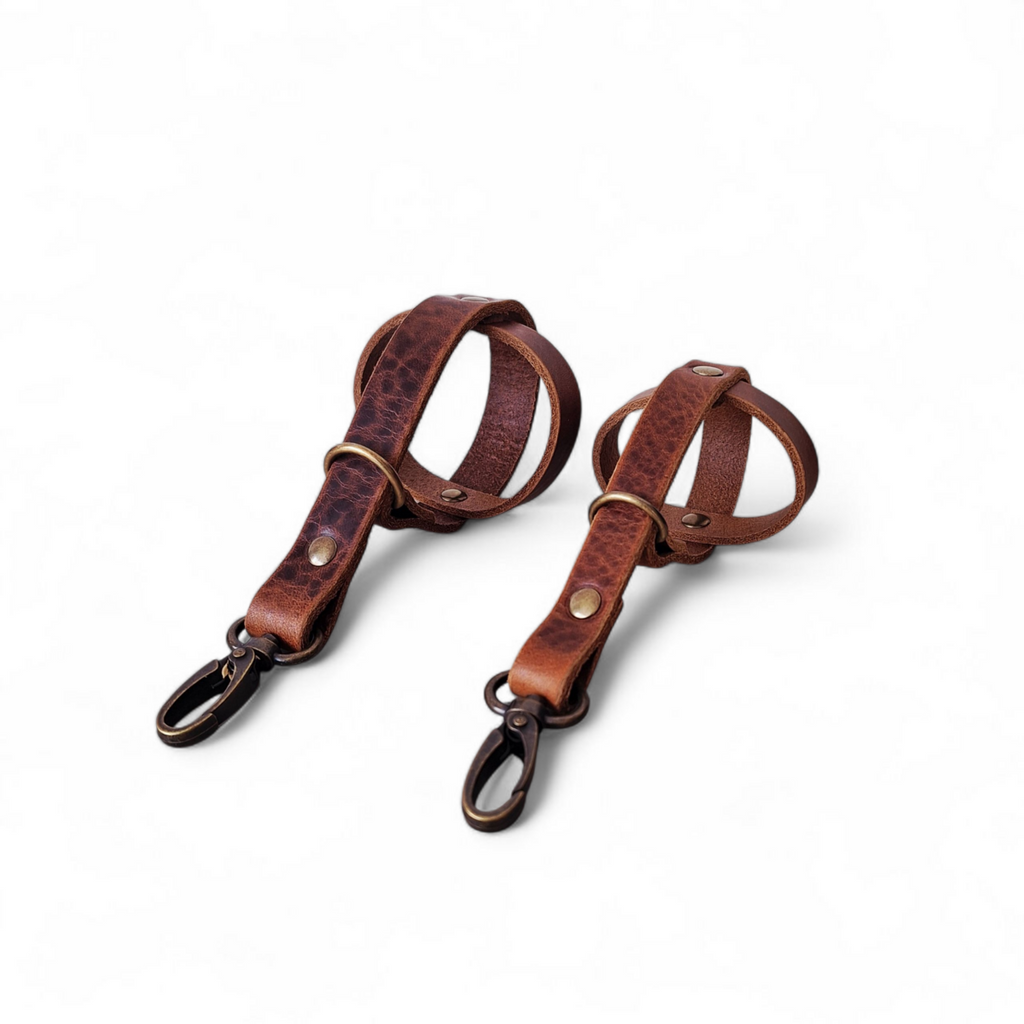 Cooper & Quint brown leather tennis ball holder